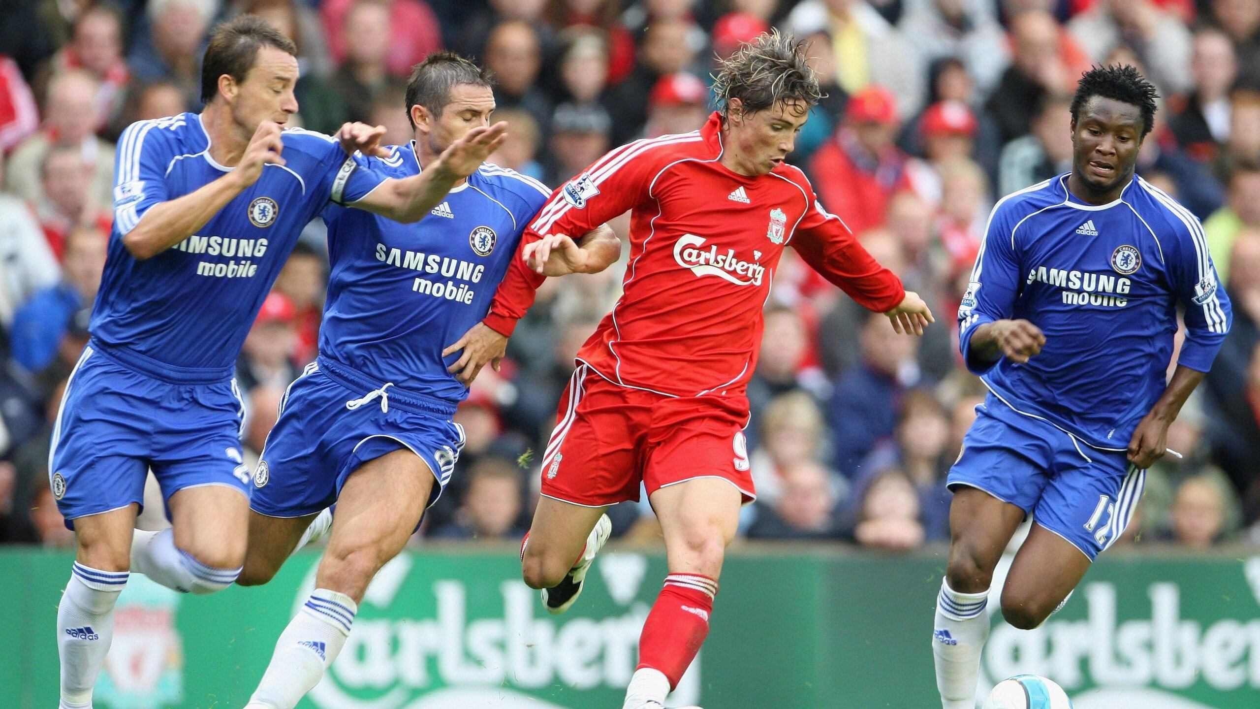 足球风云再起,女子球员再创辉煌,足球风云女主